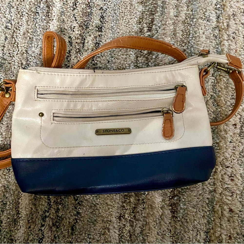 Stone & Co. Cream and Navy Crossbody Bag (4)